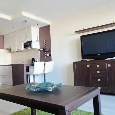 Apartment Central Yet Quiet *